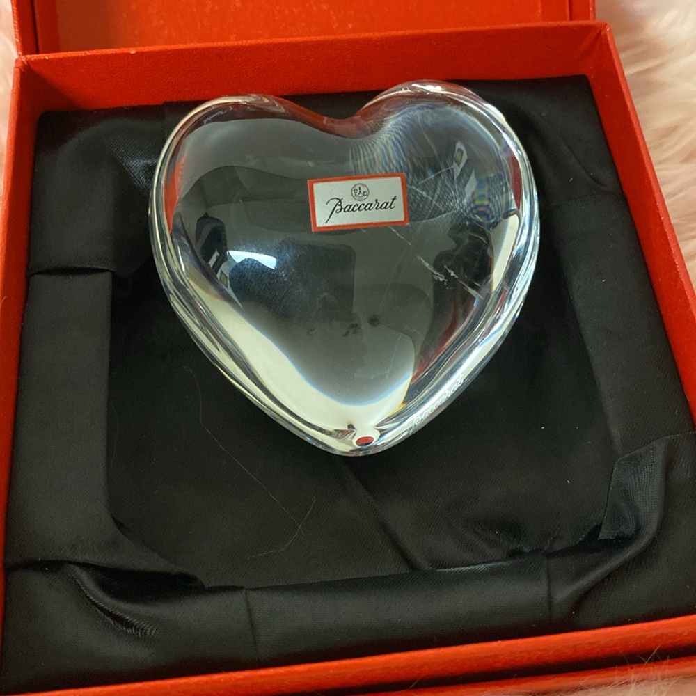 Baccarat Heart Paperweight